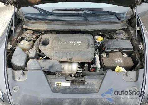 2018 Jeep Cherokee Latitude z USA, uszkodzony, nr VIN 1C4PJLCB4JD558518